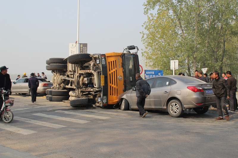 电瓶电动叉车_ 电瓶电动叉车_