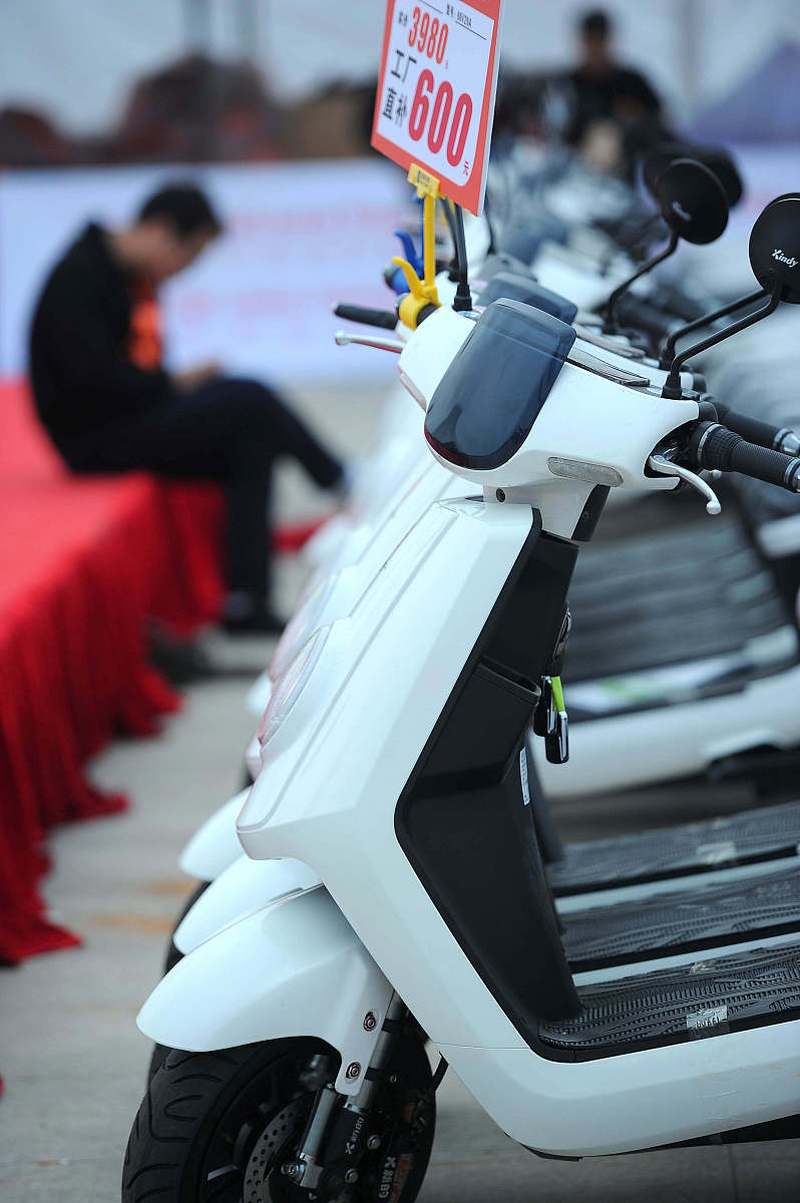科朗RR 5715 - B 5电瓶型号24V6HPzS840 科朗RR 5715 - B 5电瓶型号24V6HPzS840