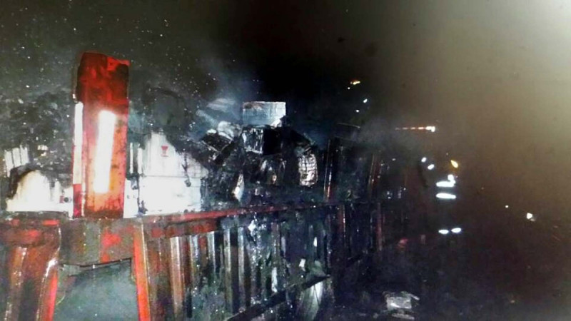 杭州叉车电瓶接线处冒火花什么原因 杭州叉车电瓶接线处冒火花什么原因