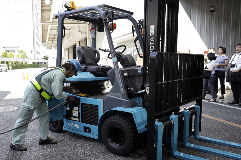 丰田=B108叉车电瓶7PZB595 丰田=B108叉车电瓶7PZB595