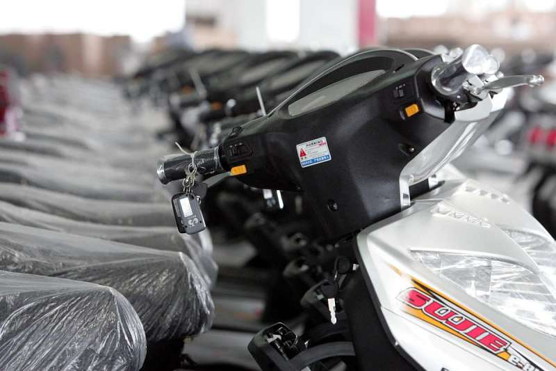 永恒力EFG 110电瓶型号5HPZS625