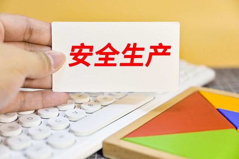 保亭县力至优叉车电瓶原装进口