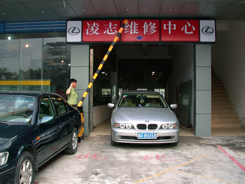 进口林德叉车电池专业售后厂家地址