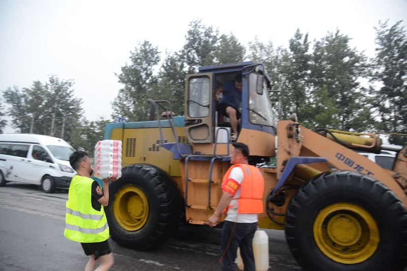 新乡小松叉车电瓶性能参数
